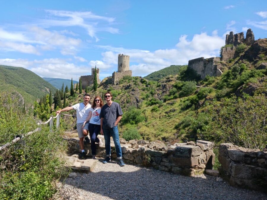 week-end à Carcassonne et visite des châteaux cathares pendant un séjour en immersion de deux semaines 